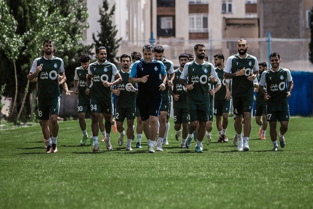 بازیکنان استقلال از جدایی خطیر راضی و خشنودند. آنها معتقدند که رفتن این مدیر از استقلال به نفع تیم خواهد شد. آیا تعبیر آنها درست خواهد بود؟