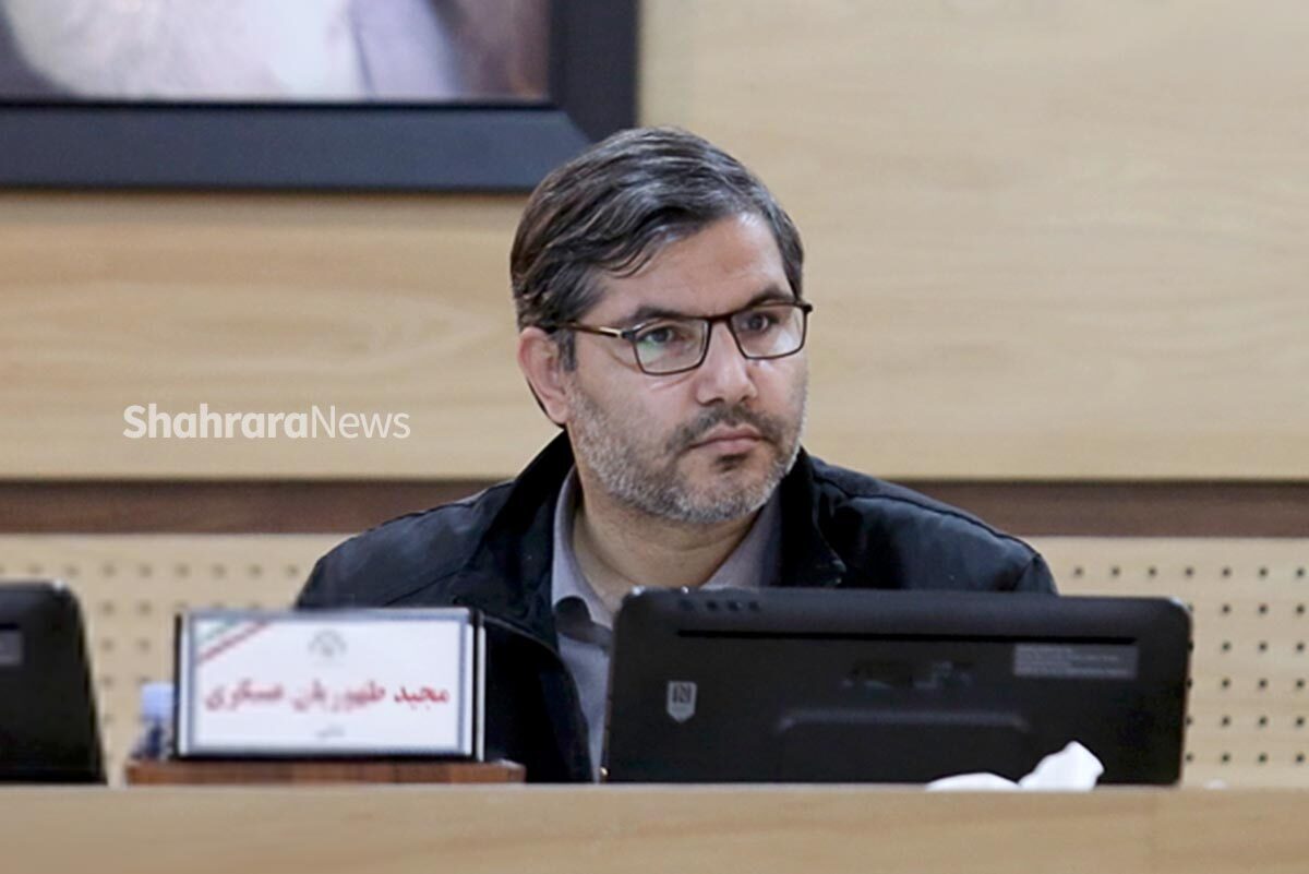 رئیس کمیسیون سامان‌دهی حاشیه شهر شورای اسلامی شهر مشهد مقدس گفت: اعتبارات عمرانی منطقه‌۲ شهرداری مشهد مقدس از ابتدای فعالیت شورای ششم نسبت به سال آخر دوره پنجم شورای شهر، ۱۰۶۵ درصد رشد داشته است.