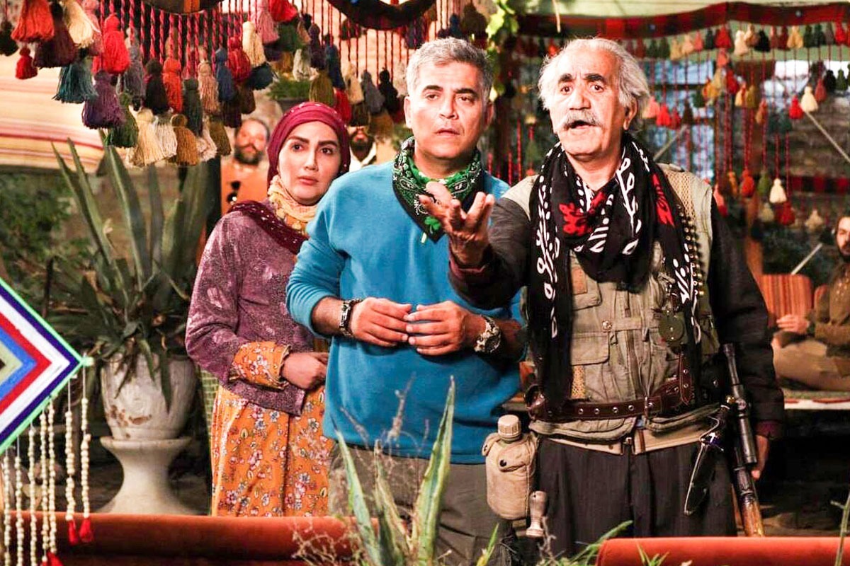 از بادوام‌ترین سریال‌های تلویزیون ایران در سال‌های گذشته که پنج فصل آن در فاصله سال‌های ۱۳۹۸ تا ۱۴۰۳ روی آنتن رفته است، در آخرین فصلش نتوانست مخاطبان پرتعداد تلویزیون را کاملا راضی کند؛ هرچند که «نون خ» بازهم در میان تولیدات نمایشی ضعیف رسانه ملی، در زمره بهترین سریال‌های سال‌های گذشته قرار می‌گیرد.