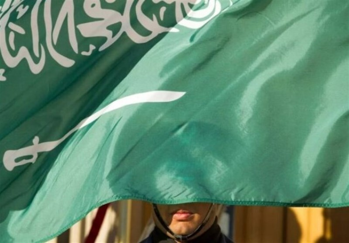 وزارت خارجه عربستان با بالا گرفتن احتمالات برای حمله زمینی رژیم صهیونیستی به رفح، در این خصوص به تل آویو هشدار داد.