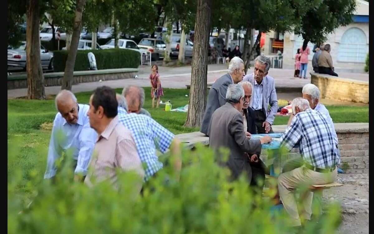 بیمه‌پردازانی که ۲۸ تا ۳۰ سال سابقه خدمت دارند به سنوات اشتغال آنها برای بازنشستگی اضافه نمی‌شود.