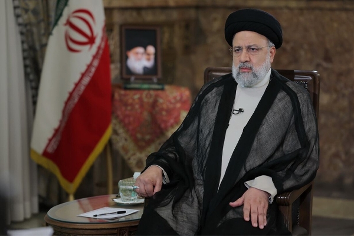 رئیس‌جمهور، عملیات وعده صادق را موجب غرور ملی و جلوه بسیار روشن عقلانیت انقلابی دانست و تاکید کرد: ایران قوی می‌تواند گزینه نظامی را از روی میز حذف کند.