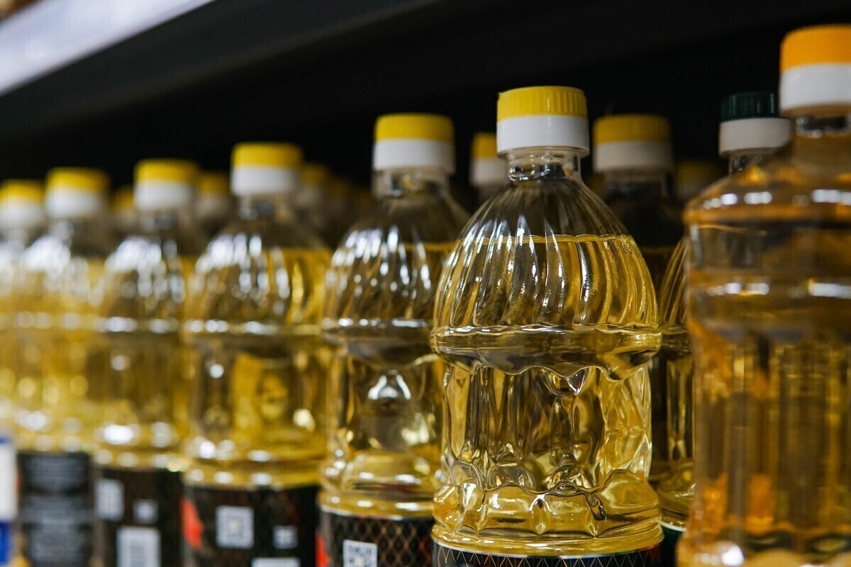 سازمان غذا و دارو درباره اخباری مبنی بر روغن‌های وارداتی آلوده توضیح داد و تاکید کرد که مجوز ترخیص به این روغن‌ها داده نشده است.