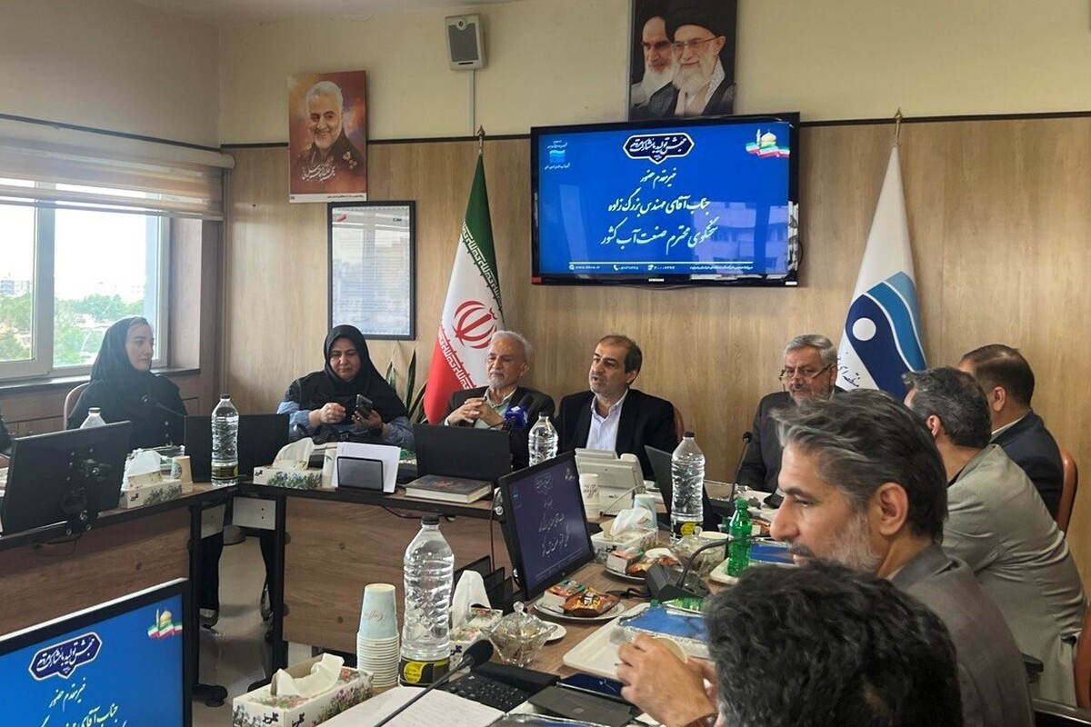 سخنگوی صنعت آب کشور با حضور در مشهد گفت: ۵۶۵ میلیارد تومان به تنش آبی مشهد اختصاص داده شده است و نگرانی برای کلانشهر مشهد نداریم.