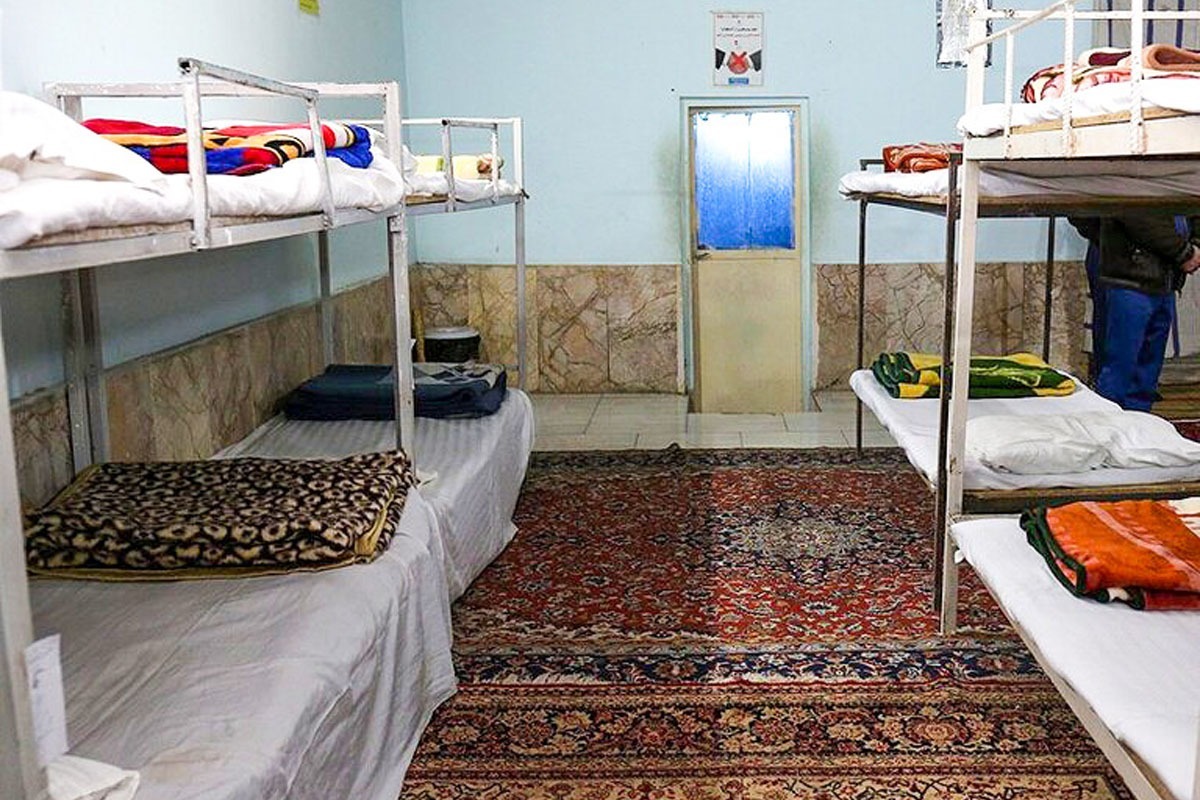 مدیرکل بهزیستی خراسان‌رضوی با تأکید بر استفاده از ظرفیت‌های بخش غیردولتی برای تأسیس مراکز سرپناه شبانه جدید در مشهد، گفت: باتوجه‌به نیازی که در این زمینه وجود دارد، به استناد بندهای‌یک‌تا‌۱۲ ماده‌۲۶ قانون تنظیم بخشی از مقررات دولت در راستای تأسیس مراکز شلتر، ویژه آقایان و بانوان فراخوان همکاری داده‌ایم.