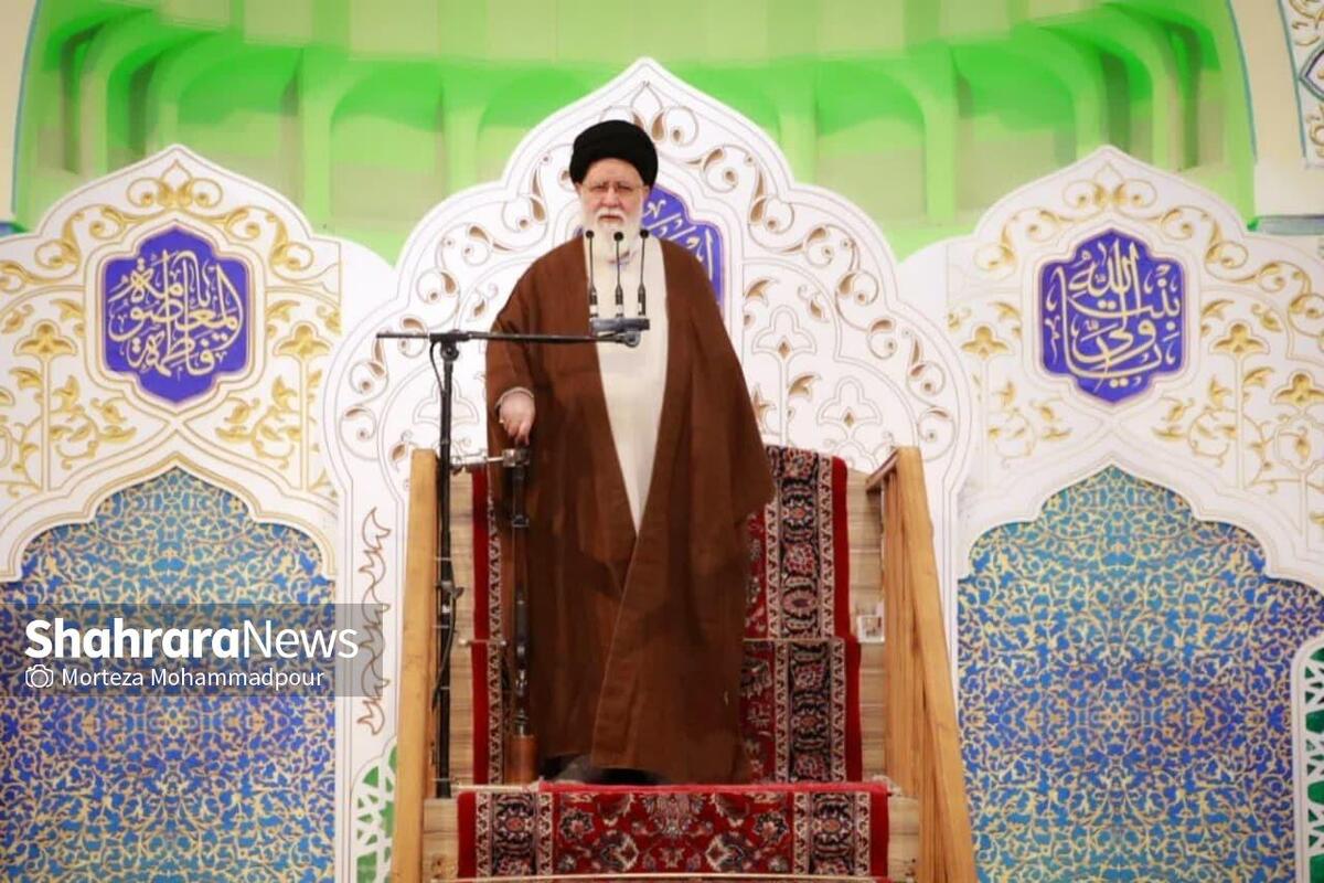 نماینده ولی فقیه در خراسان رضوی گفت: جنبش ضدصهیونیستی دانشجویان آمریکا که در دل مردم و آن هم نخبه‌ترین طبقات جامعه آمریکا در جریان است، ریشه در دو نامه‌ای دارد که در سال‌های ۱۳۹۳ و ۱۳۹۴ خطاب به جوانان اروپا و آمریکای شمالی توسط رهبر معظم انقلاب نگاشته شد.