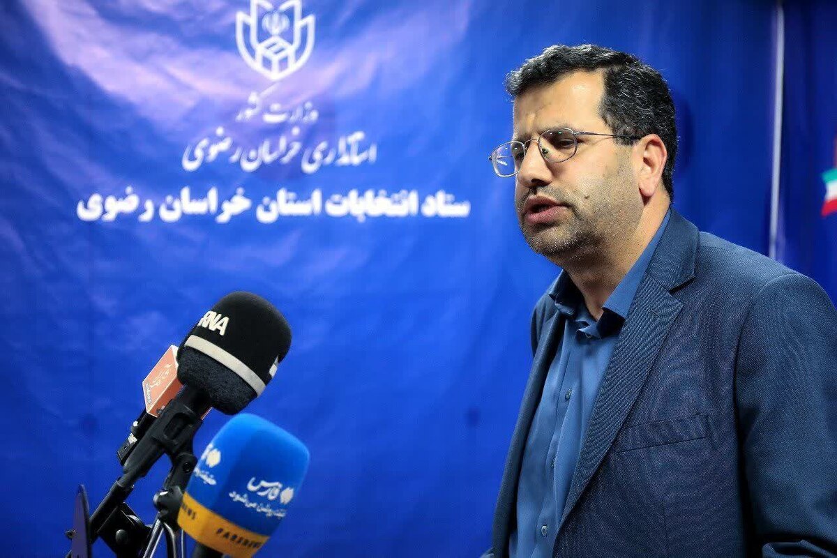 رای‌گیری تا ساعت ۲۱ در شهرستان مشهد مقدس تمدید شده است.