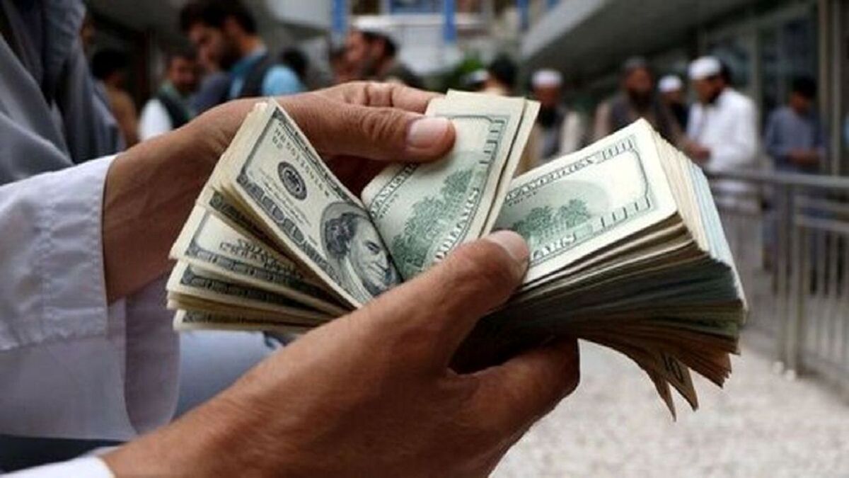 ارز مسافرتی ویژه زائران حج تمتع تا سقف ۵۰۰ دلار، از ۲۳ اردیبهشت‌ماه در ۲۶۰ شعبه منتخب بانک ملی در سراسر کشور عرضه می‌شود.