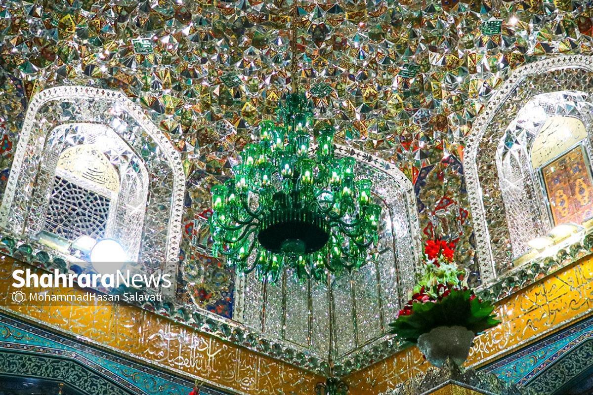 انسان در براده‌های آینه