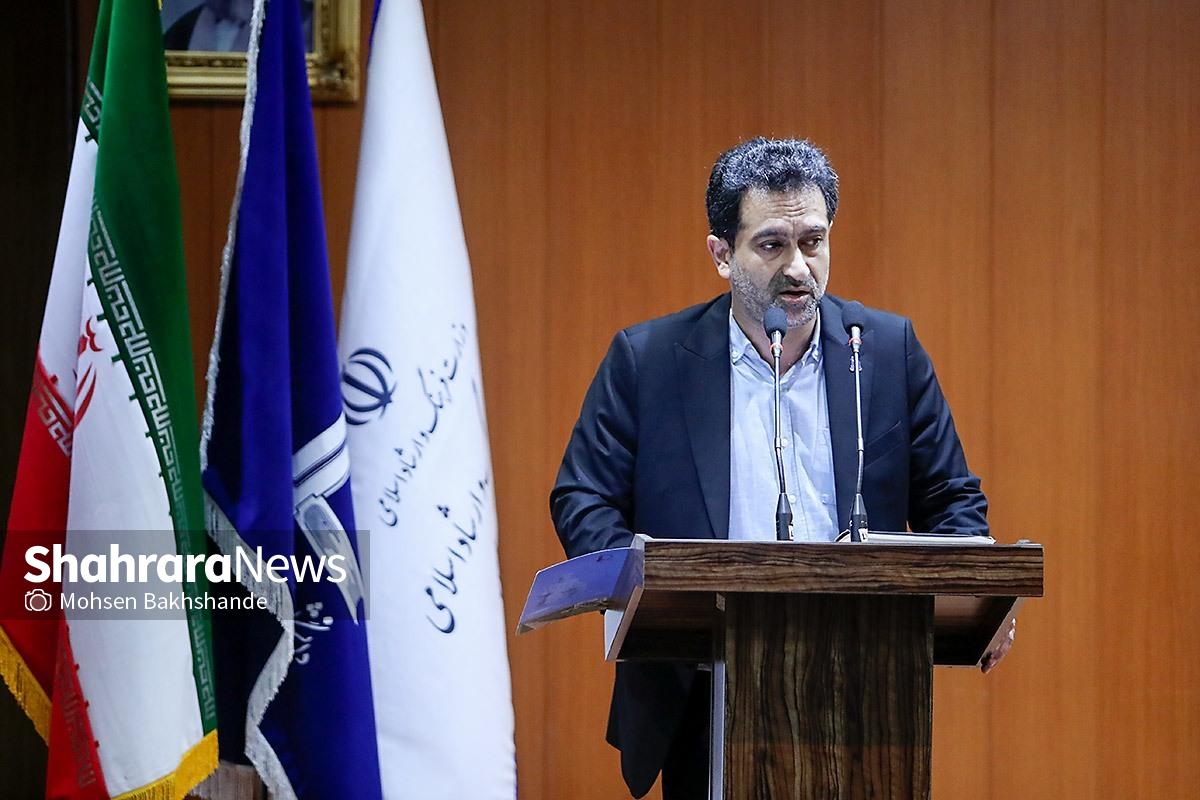 رئیس دانشگاه فردوسی مشهد گفت: امروز دانشگاه فردوسی خانه امن تمام شاهنامه پژوهان و دوستداران این شناسنامه مشترک همه ایرانیان و مشهد تنها قطب علمی ادبیات حماسی کشور است است.