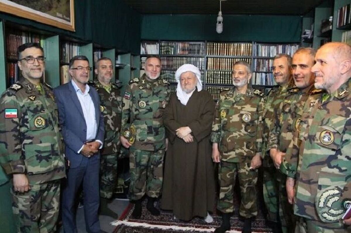 فرمانده کل ارتش با اشاره به عملیات وعده صادق گفت: همه اذعان دارند بعد از عملیات وعده صادق منطقه و بلکه جهان به دو دوره قبل از عملیات وعده صادق و بعد از عملیات وعده صادق تقسیم شد.
