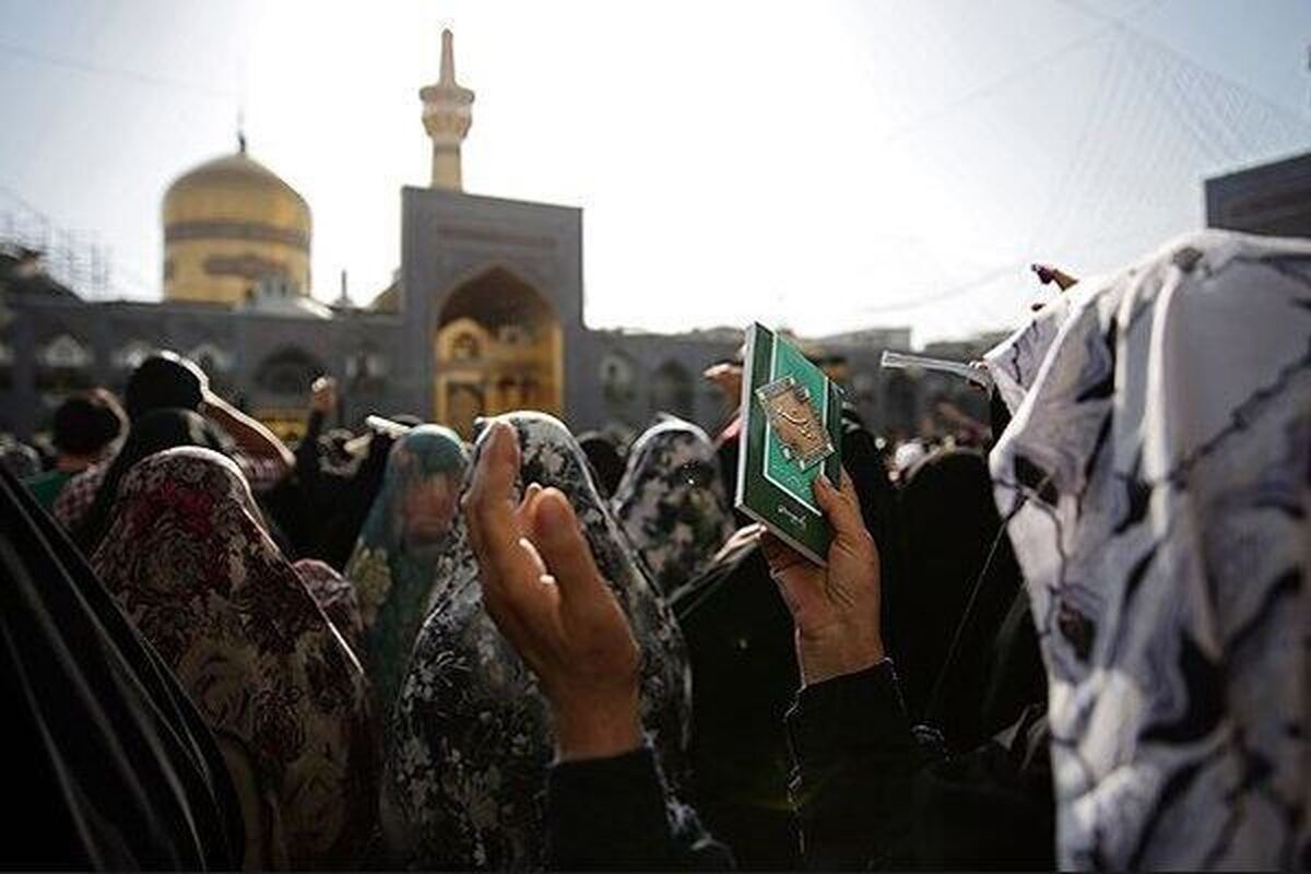 از اولین دقایق اعلام خبر وقوع سانحه هوایی برای بالگرد رئیس‌جمهور، علیی‌رغم اختلاف‌افکنی جریان‌های ایران ستیز شاهد جلوه‌هایی آشنا از وحدت و انسجام ملی در جامعه هستیم.
