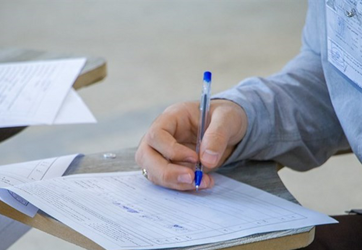 سخنگوی وزارت آموزش و پرورش از لغو تمام امتحانات نهایی و داخلی تا ۴ خرداد خبر داد.