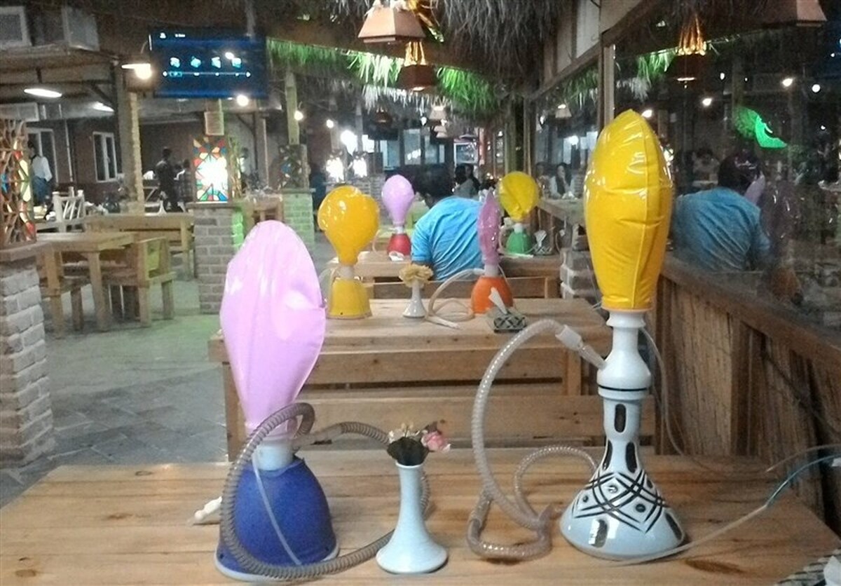 رئیس دبیرخانه ستاد کشوری کنترل دخانیات وزارت بهداشت گفت: اجرای طرح مطالعاتی دستگاه پاکدم یا «قلیان اکسیژن» به صورت آزمایشی تحت نظارت وزارت بهداشت با هدف کاهش مصرف قلیان دخانی در هشت استان کشور آغاز شده است.