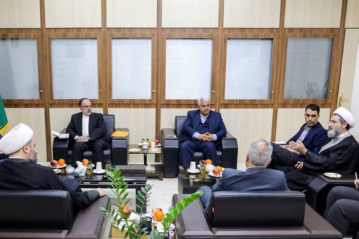 دومین نشست کارگروه ملی امام‌رضا(ع) به میزبانی معاونت امور بین‌الملل آستان قدس رضوی در مشهد مقدس برگزار شد.