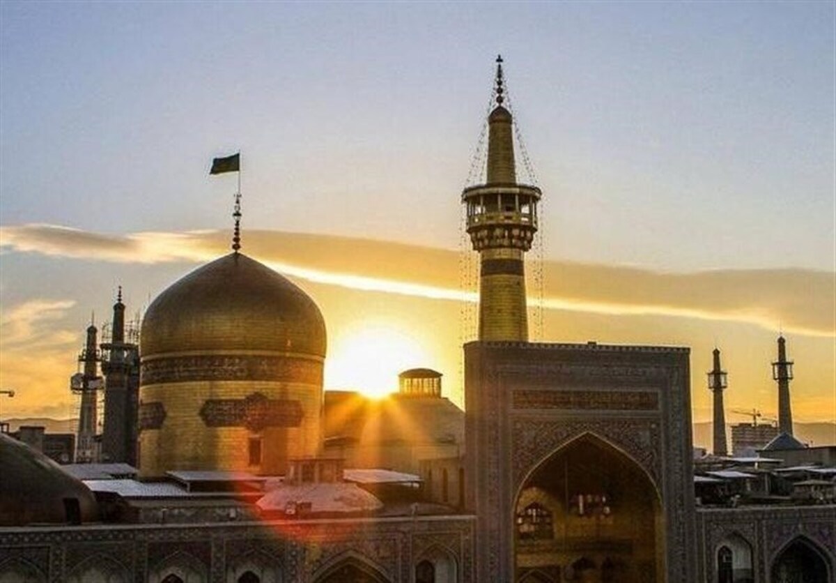 ویدئویی زیبا و دیدنی از طلوع در حرم مطهر رضوی را مشاهده می‌کنید.