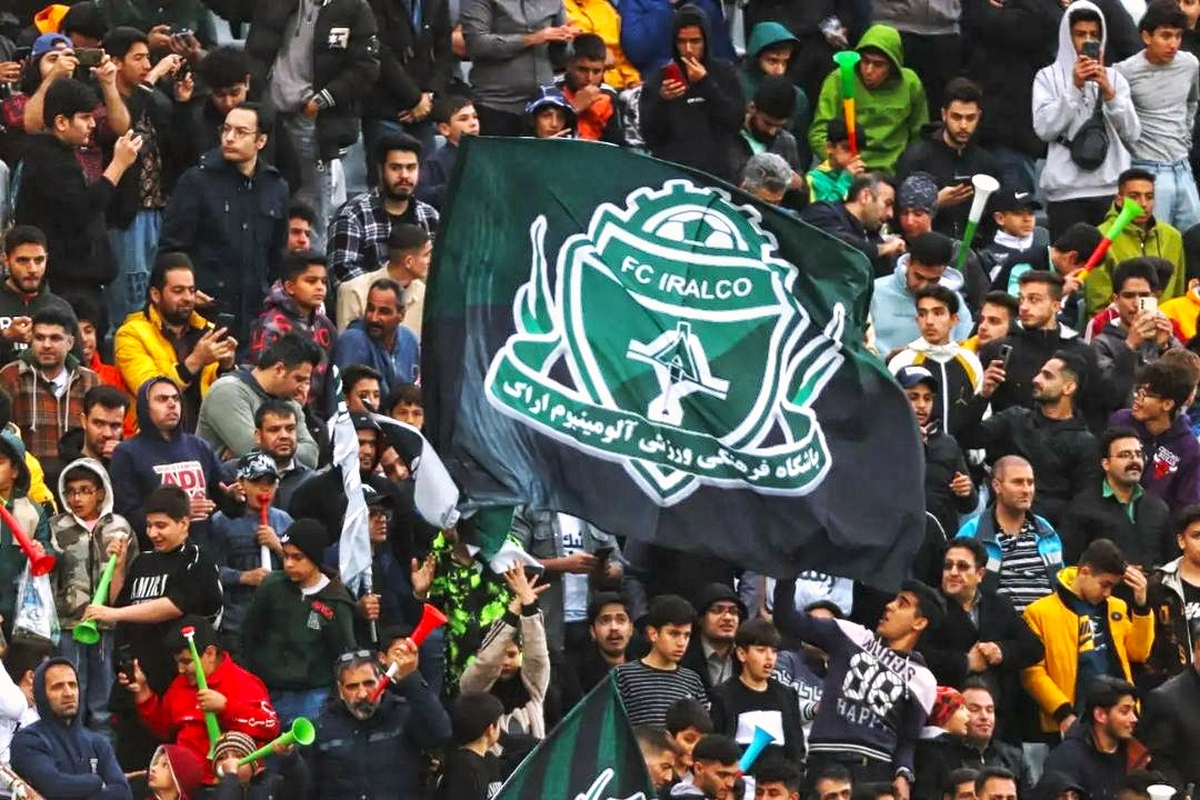 تیم‌های فوتبال آلومینیوم اراک و پرسپولیس در جام حذفی ایران به مصاف هم می‌روند.