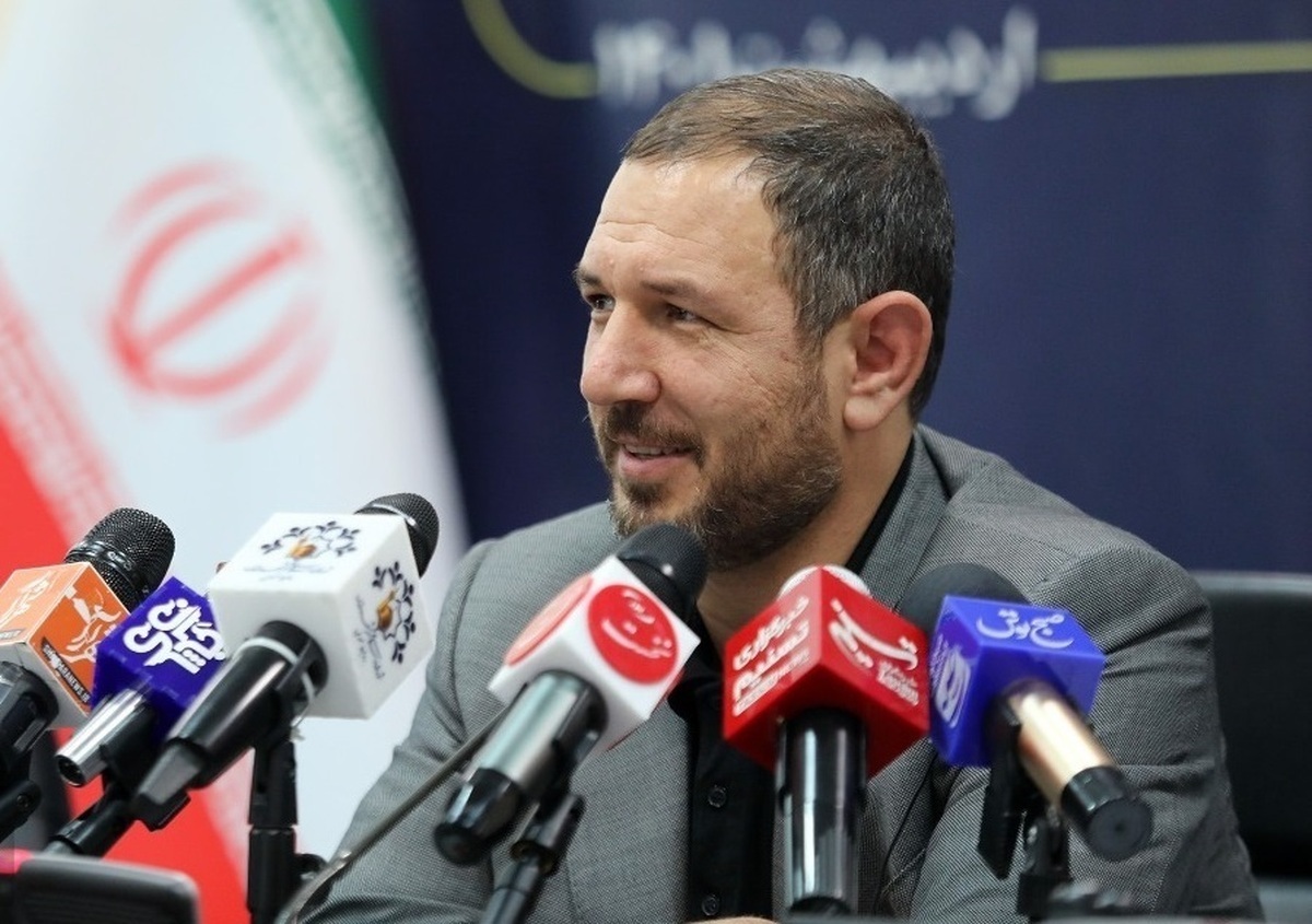 سخنگوی شورای اسلامی شهر مشهدمقدس گفت: توسعه همه جانبه شهر در دستور کار ماست که آن را با تاکید بر مناطق کم برخوردار را به انجام می رسانیم.