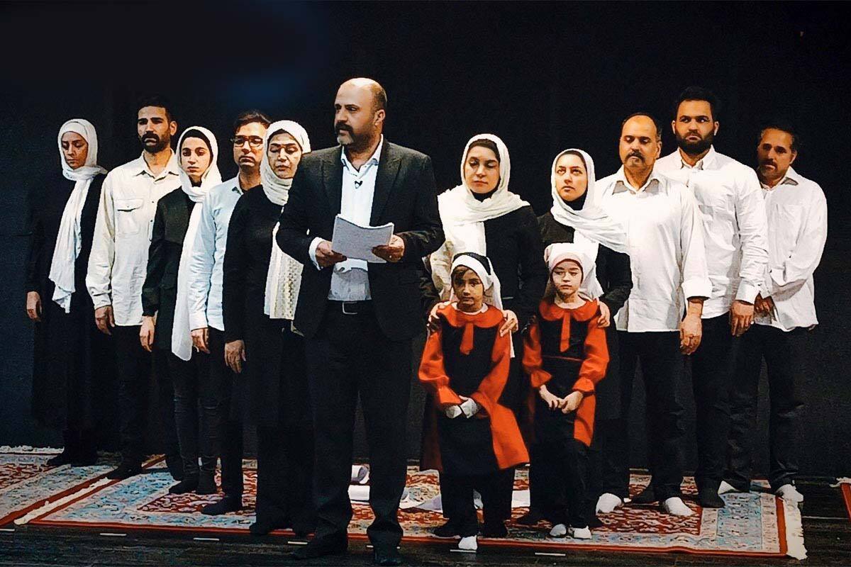 ۲ کارگردان حاضر در جشنواره امسال تئاتر رضوی، از مزایا و معایب حذف بخش رقابتی می‌گویند.