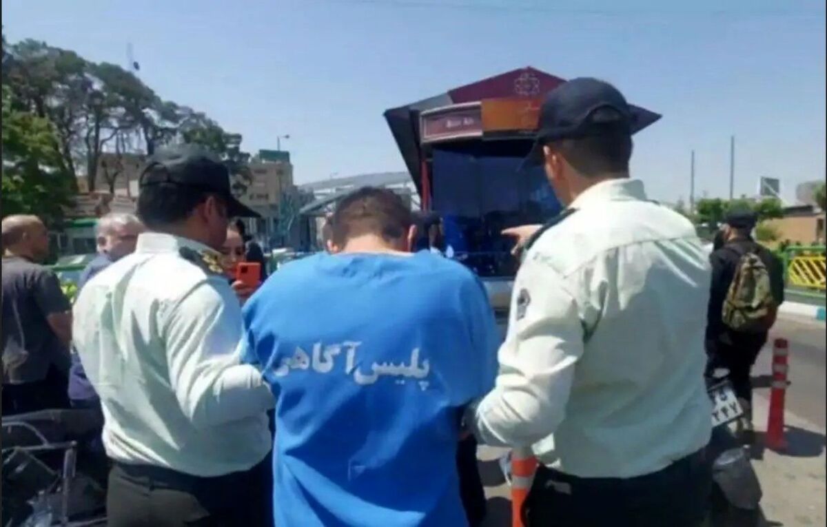 فروردین ماه سال ۱۴۰۳ ویدئویی با موضوع «کتک زدن مردم با زنجیر در اتوبوس» در خبرگزاری‌ها و شبکه‌های اجتماعی منتشر شد که پس از مطالبات مردمی، پلیس تهران متهم این پرونده را شناسایی و دستگیر کرد.