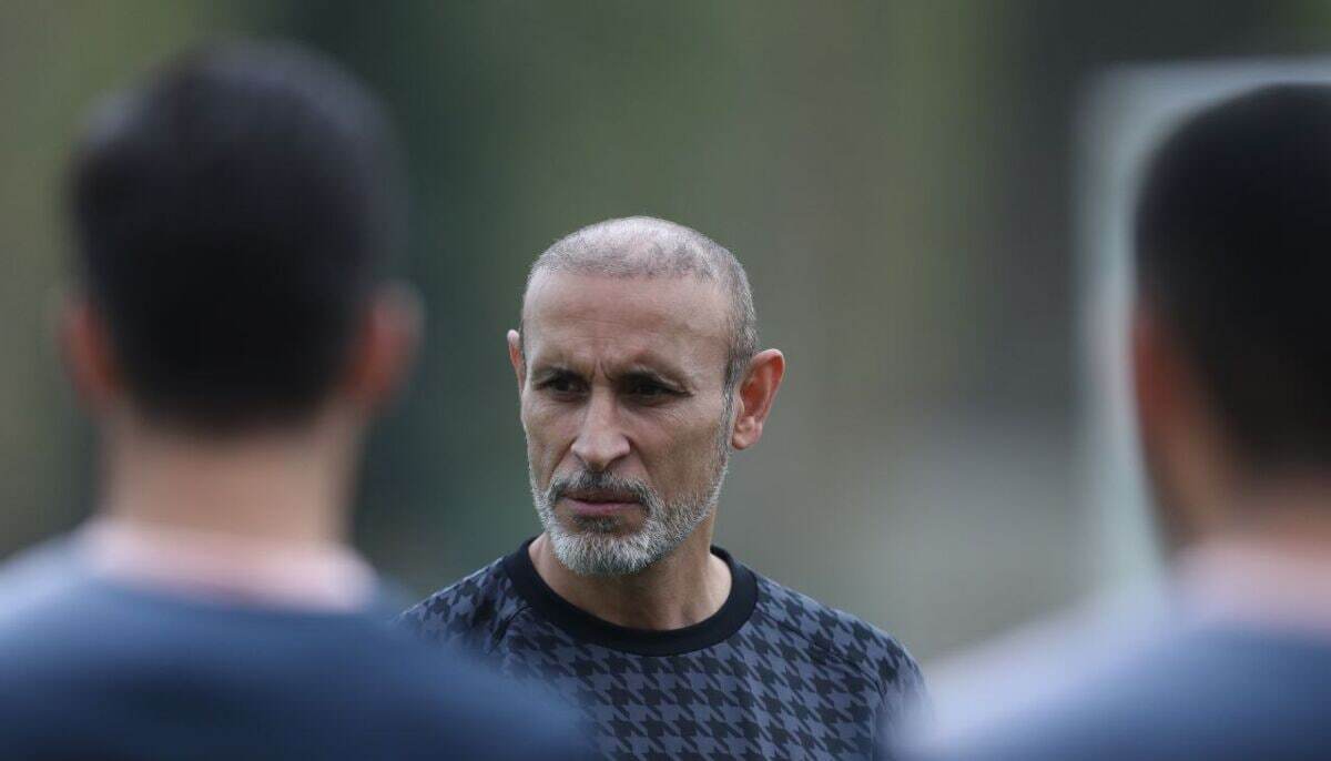 سرمربی سابق پرسپولیس از خانه نشینی می‌ترسد.