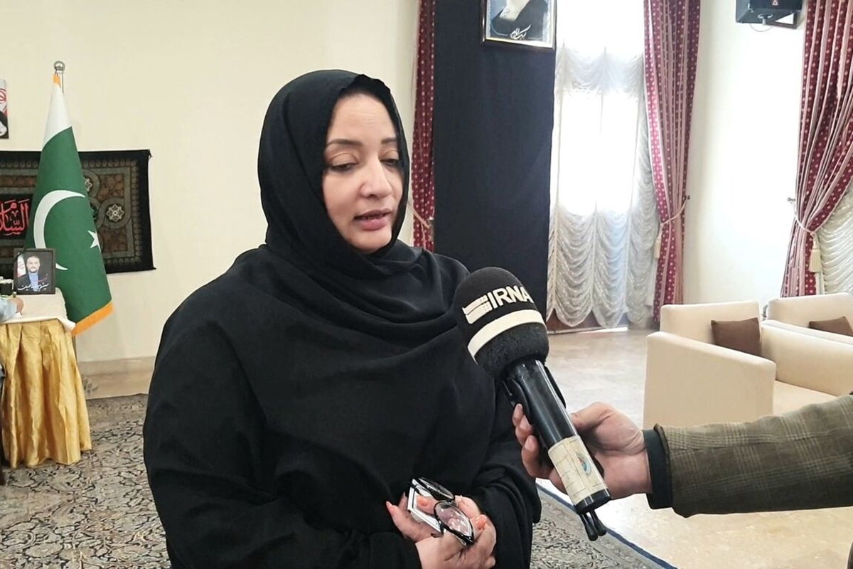 زیر تغییرات آب و هوای دولت پاکستان با ابراز همدردی و همبستگی با ملت ایران درپی شهادت آیت‌الله رئیسی و همراهانش گفت: امروز جهان اسلام یک رهبر بزرگ خود را از دست داد.
