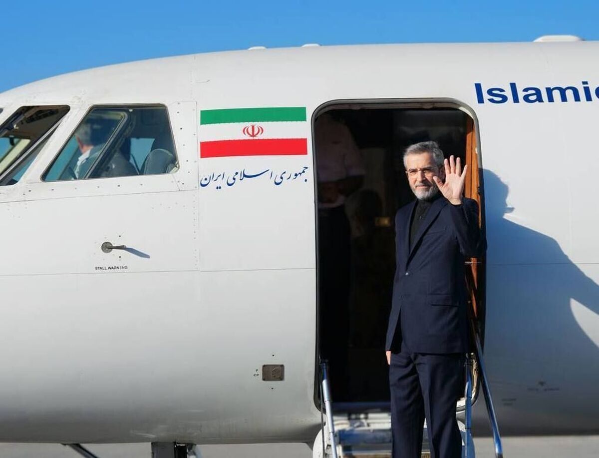 سرپرست وزارت امور خارجه در ادامه سفر خود پس از پایان رایزنی‌ها در لبنان صبح امروز سه‌شنبه عازم دمشق پایتخت سوریه شد.