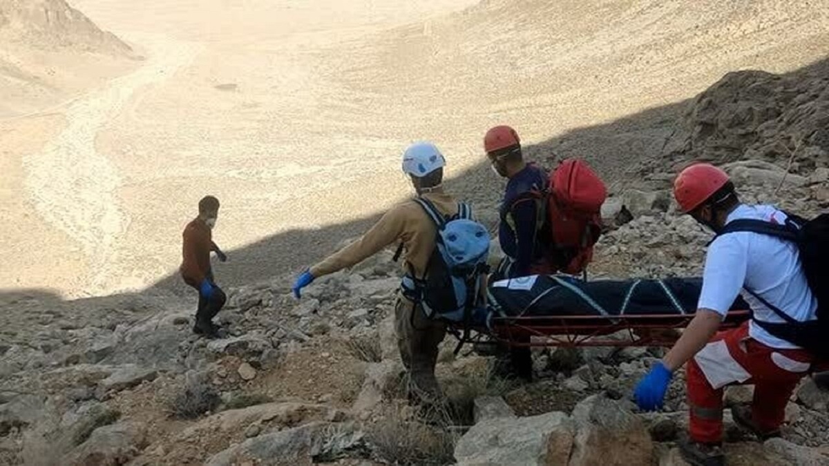 بخشدار جلگه زوزن از توابع شهرستان خواف گفت: جوان مفقودشده اهل خواف، صبح امروز پس از ۲ روز جستجو در ارتفاعات این شهرستان پیدا شد.