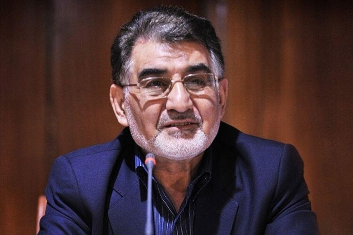 رئیس اتاق مشترک بازرگانی ایران و عراق گفت: بسط و گسترش دادن فضایی که اتحادیه اروپا در کشور ما ایجاد کرده کار درستی نیست؛ چون سفته بازان ارز به دنبال هر بهانه‌ای برای بر هم زدن ثبات نسبی این بازار هستند.