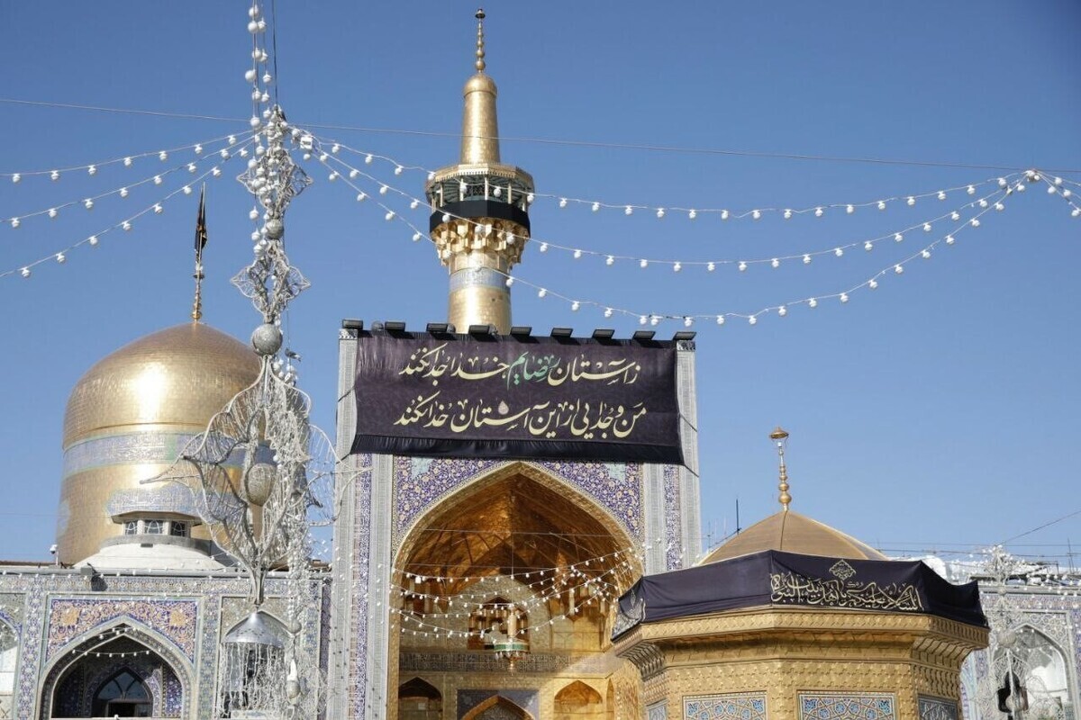 داستان زیبای احترام گذاشتن حاکم سجستان به نامه جوادالائمه علیه‌السلام را از  زبان حجت‌الاسلام والمسلمین رفیعی بشنوید.