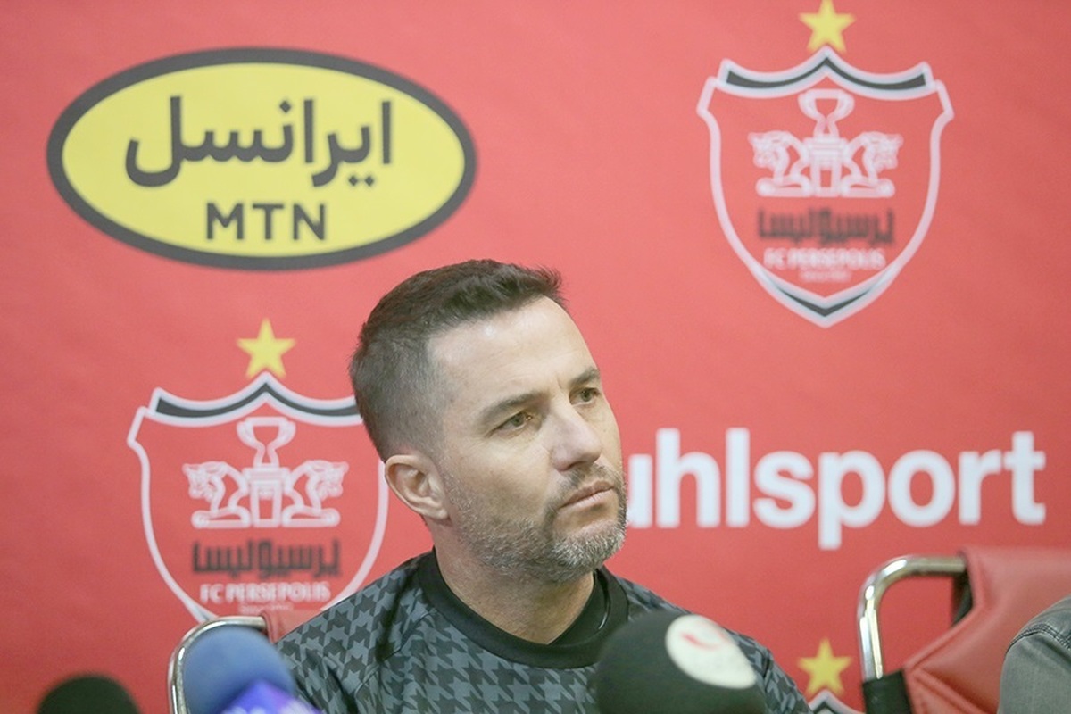 سرمربی فصل گذشته پرسپولیس در برزیل به دنبال مذاکره با یک باشگاه است.
