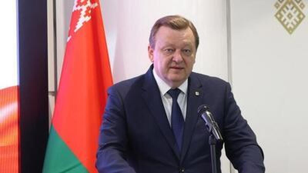 وزیر خارجه بلاروس به منظور شرکت در مراسم تشییع و بزرگداشت شهیدان «سید ابرهیم رئیسی»، «حسین امیرعبداللهیان» و همراهانشان وارد تهران شدو