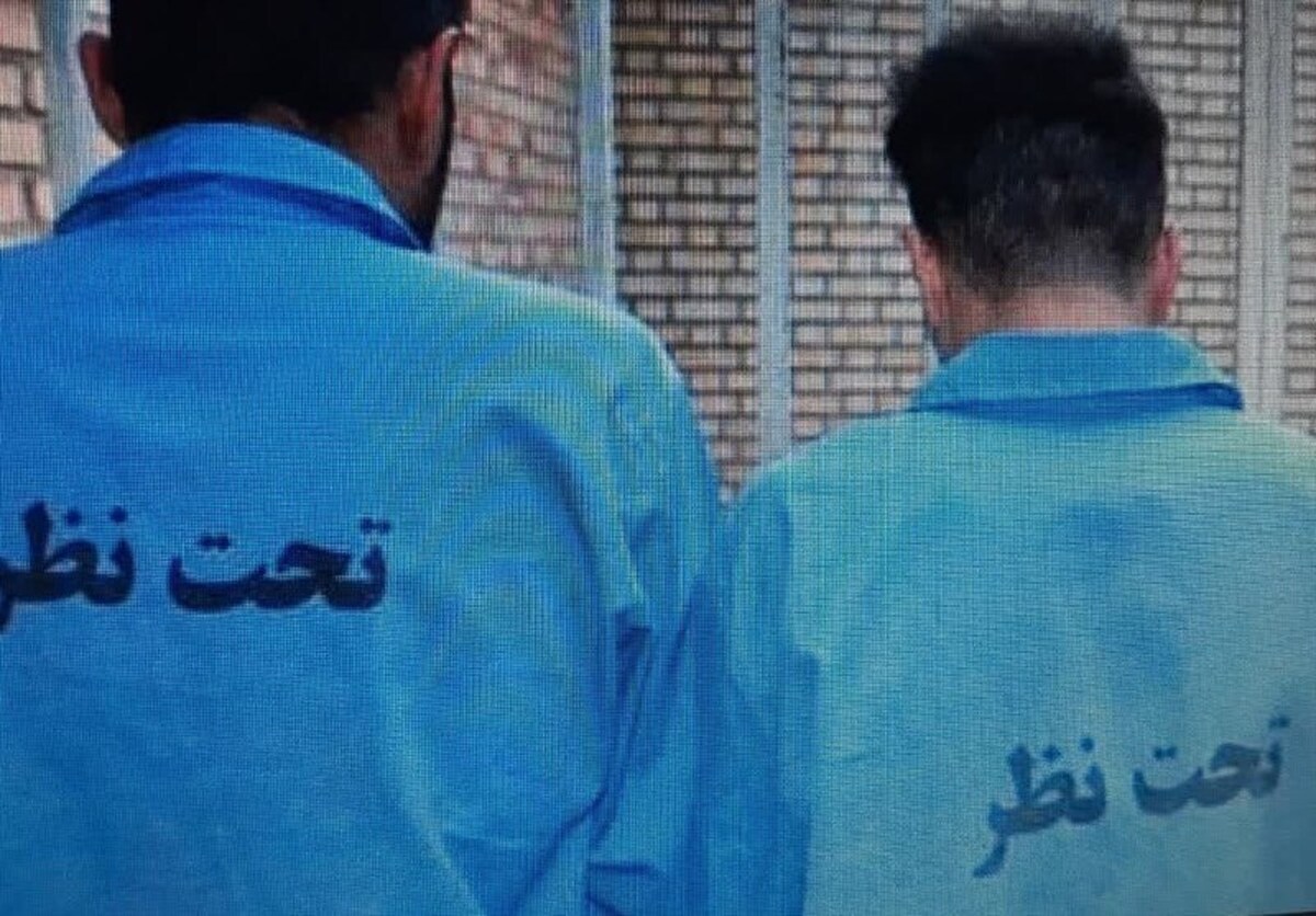 جانشین فرمانده انتظامی خراسان رضوی گفت: با هوشیاری ماموران کلانتری میرزاکوچک خان ۳۰ فقره سرقت از مجتمع‌های مسکونی در شهر مشهد رمزگشایی شد.