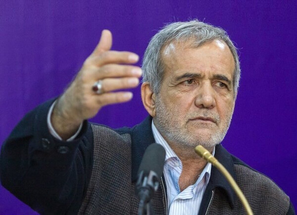 نامزد انتخابات ریاست جمهوری گفت: ما در اجرا نتوانستیم اهداف و سیاست ها را پیاده کنیم در نتیجه اگر روزی سیستم اجرایی را در اختیار داشته باشیم اولویت ما رفتن به سمت اجرای برنامه ها است.