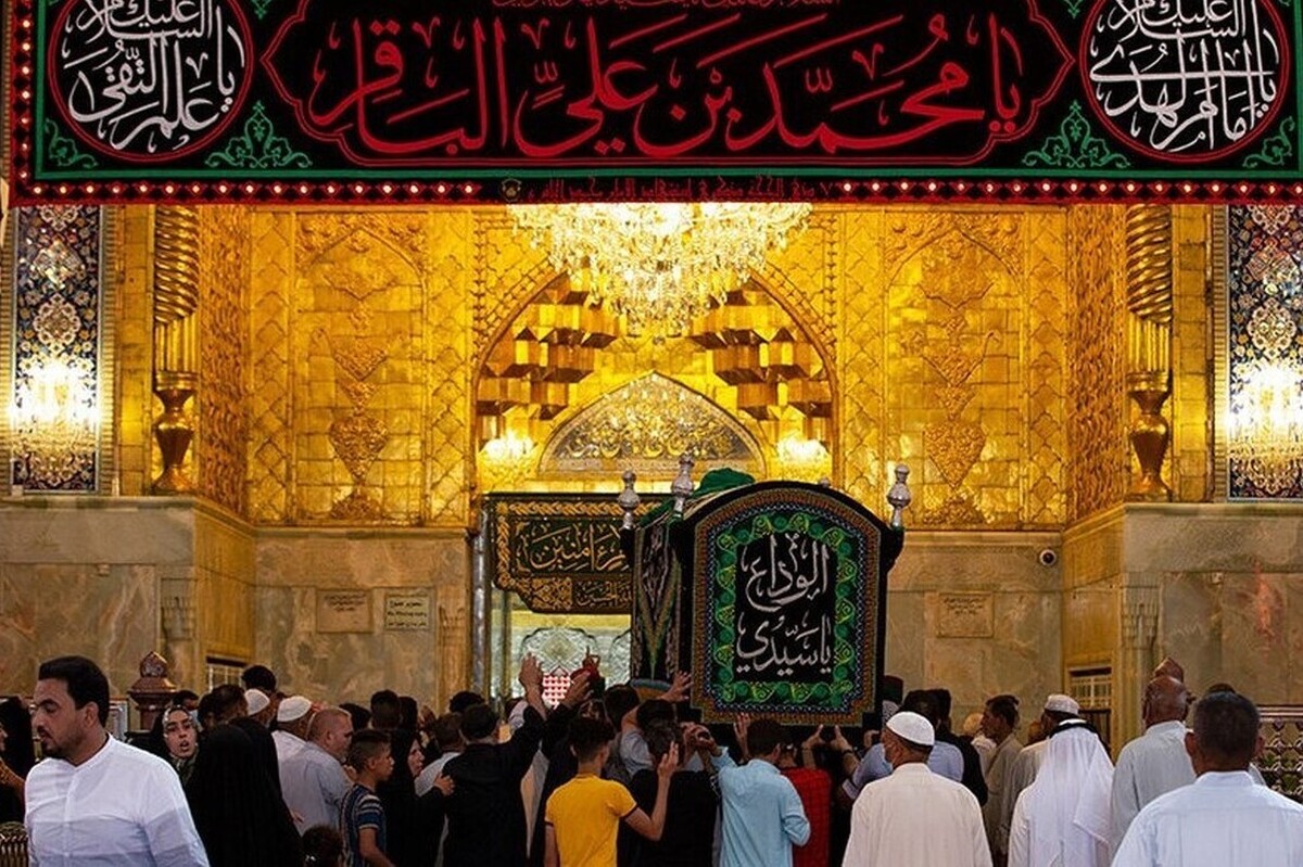همزمان با فرارسیدن سالروز شهادت پنجمین اختر تابناک امامت و ولایت حضرت امام محمد باقر (ع)، حرم مطهر رضوی حال و هوایی غم‌بار به خود گرفته است.