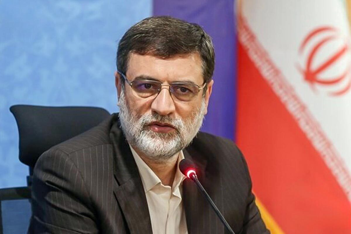امیرحسین قاضی‌زاده هاشمی با حضور در گفتگوی ویژه خبری به تشریح برنامه‌های انتخاباتی خود پرداخت.