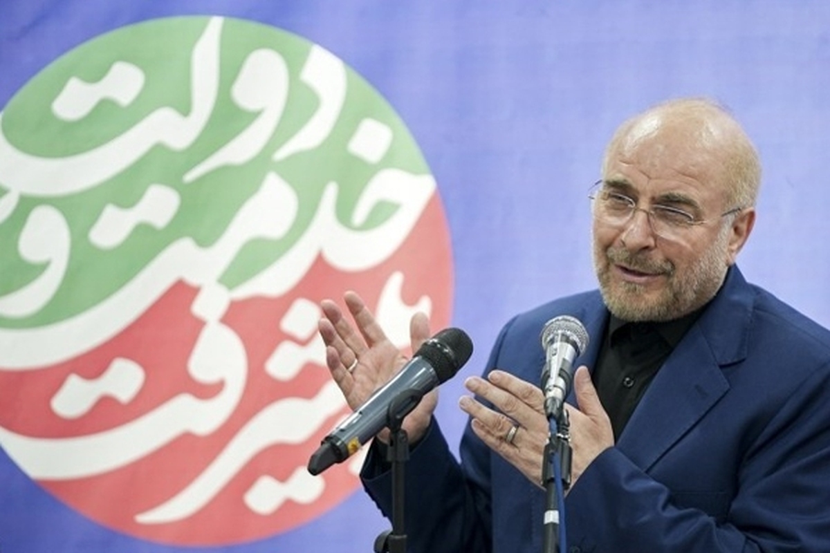 نامزد چهاردهمین دوره انتخابات ریاست جمهوری گفت: ما نیازمند مدیری قوی در دولت هستیم که اقتدار زیادی داشته باشد و اجرای قوی داشته باشد.