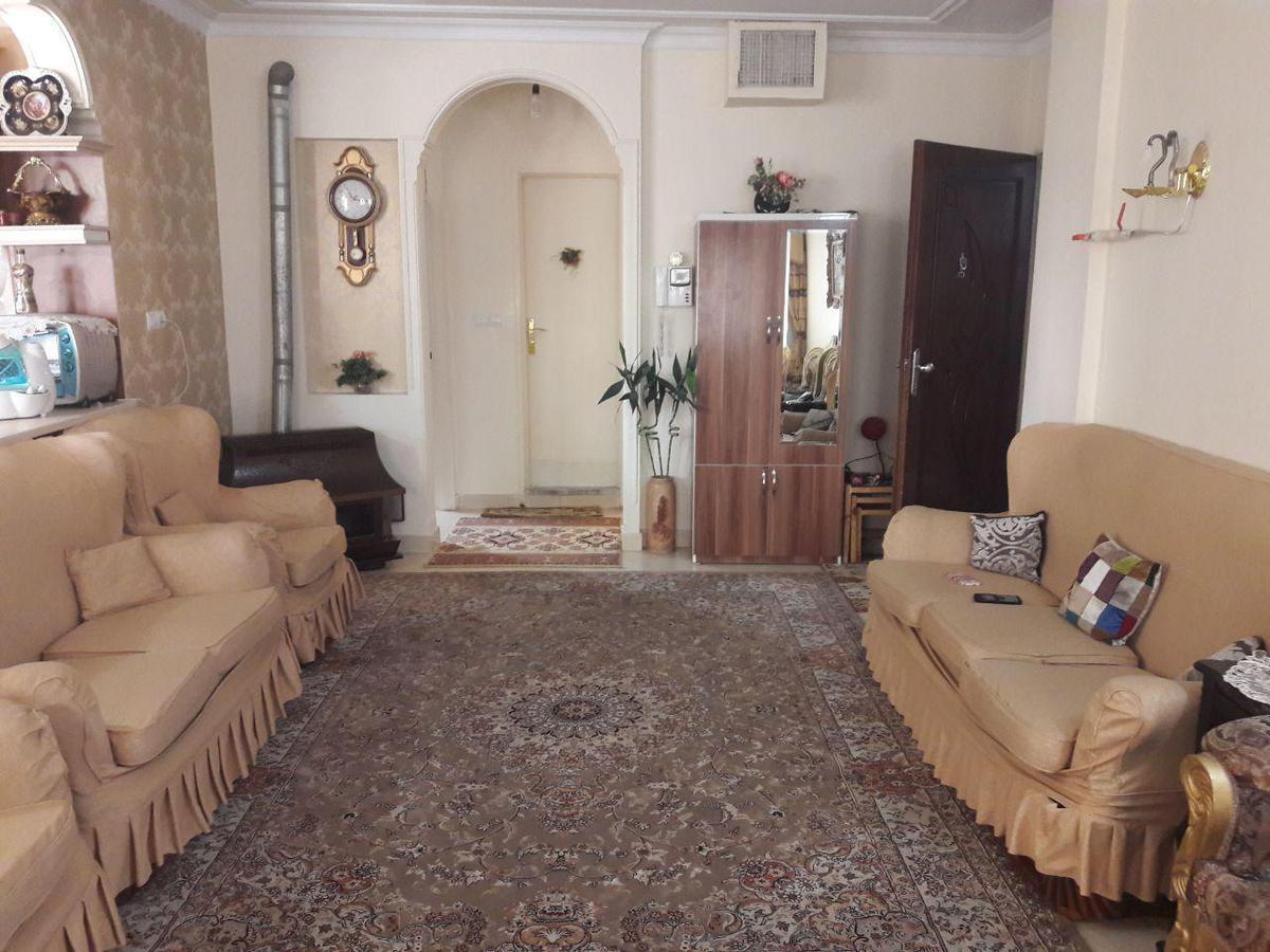 با توجه به فصل نقل و انتقال مستاجران، هر روز به بررسی وضعیت رهن و اجاره در مشهد می‌پردازیم.