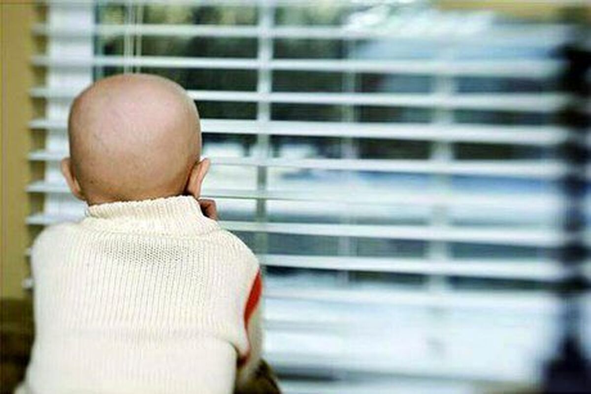رییس اداره بیماری‌های خاص و صعب العلاج وزارت بهداشت گفت: تعداد بیماری‌های نادر شناخته شده در جهان ۷ هزار بیماری بوده و تعداد شناخته شده آن در کشور تاکنون ۴۴۵ بیماری با برآورد جمعیتی ۴ میلیون نفر است.