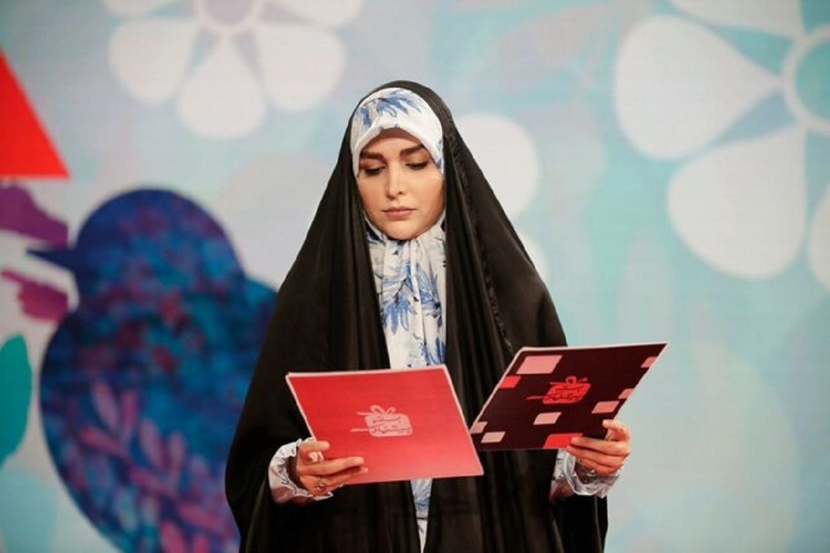 پخش برنامه «بسته پیشنهادی» با اجرای مژده لواسانی مدتی است در شبکه دو سیما تعطیل شده است.