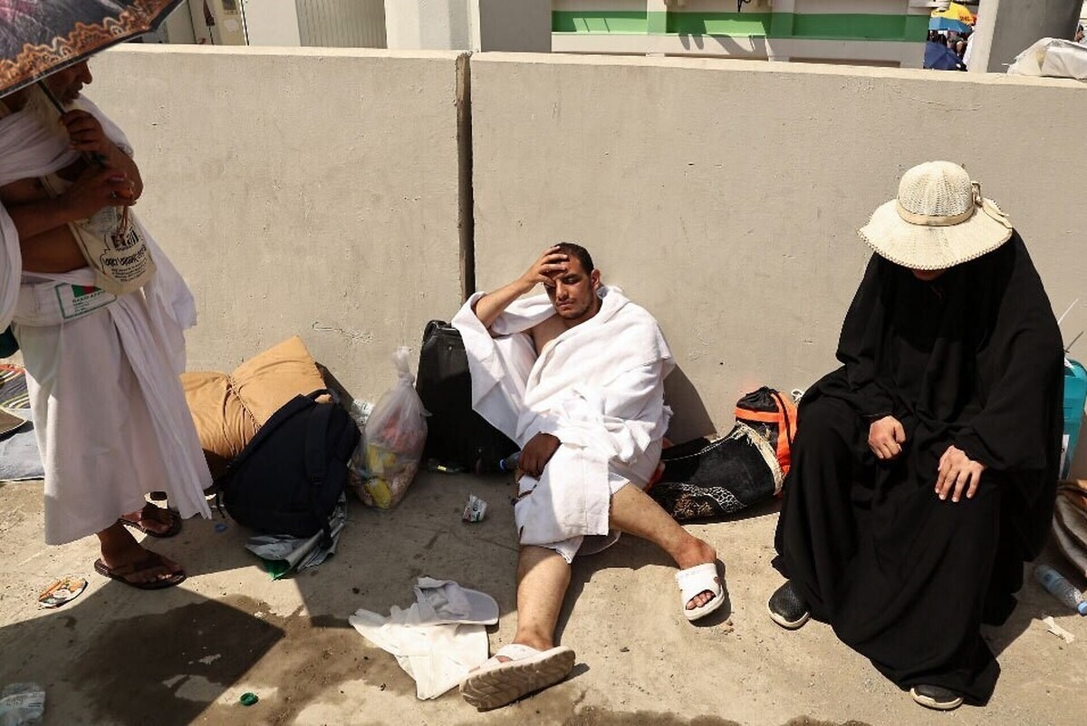در شبکه‌های مجازی، ویدئوهایی از تعداد زیاد زائران فوت‌شده در کنار خیابان و معابر منتشر شده است. هنوز مقامات عربستان سعودی آماری رسمی از میزان فوتی‌های حج امسال منتشر نکرده‌اند.