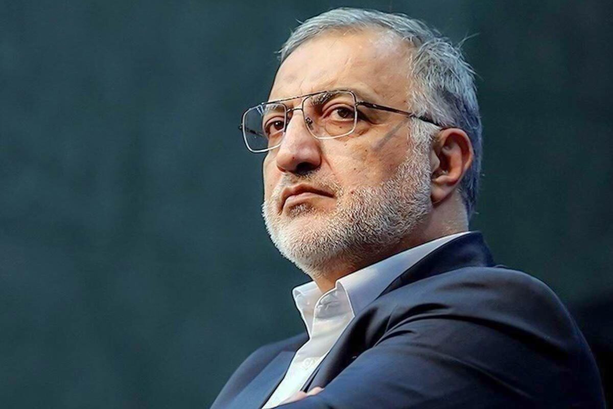 برنامه تبلیغاتی «علیرضا زاکانی» نامزد چهاردهمین دوره انتخابات ریاست جمهوری در برنامه «مستند یک» شبکه یک سیما، پخش شد.