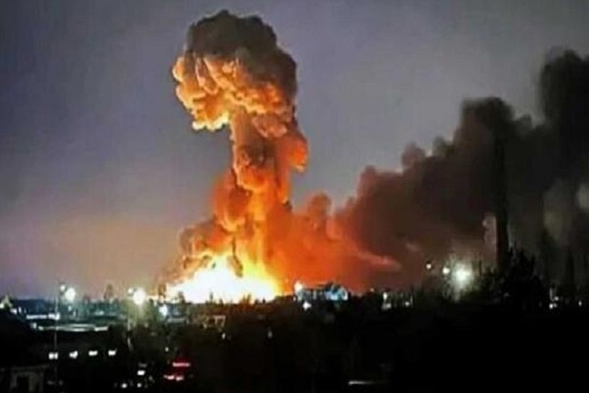 وزارت دفاع روسیه امروز در بیانیه ای در خصوص روند ادامه عملیات ویژه روسیه در اوکراین، از انهدام ۵ انبار مهمات کی‌یف در ۲۴ ساعت گذشته خبرداد.