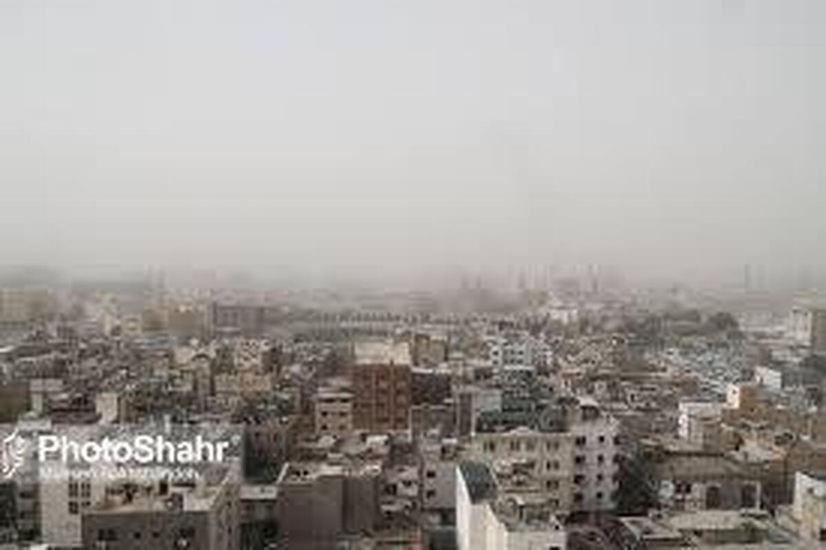 دولت بعد از چند سال، برخی احکام روی زمین مانده قانون هوای پاک که ۷ سال پیش برای کنترل منابع آلاینده شهرها به تصویب رسیده بود را به جریان انداخت.
