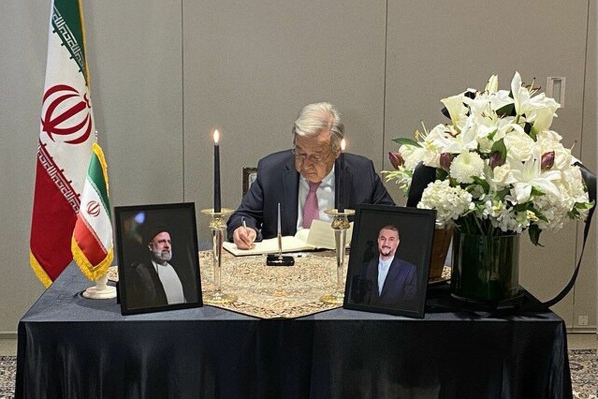 دبیرکل سازمان ملل به منظور گرامیداشت یاد رئیس‌جمهور شهید و وزیر امورخارجه شهید ایران در محل نمایندگی ایران حضور یافت.