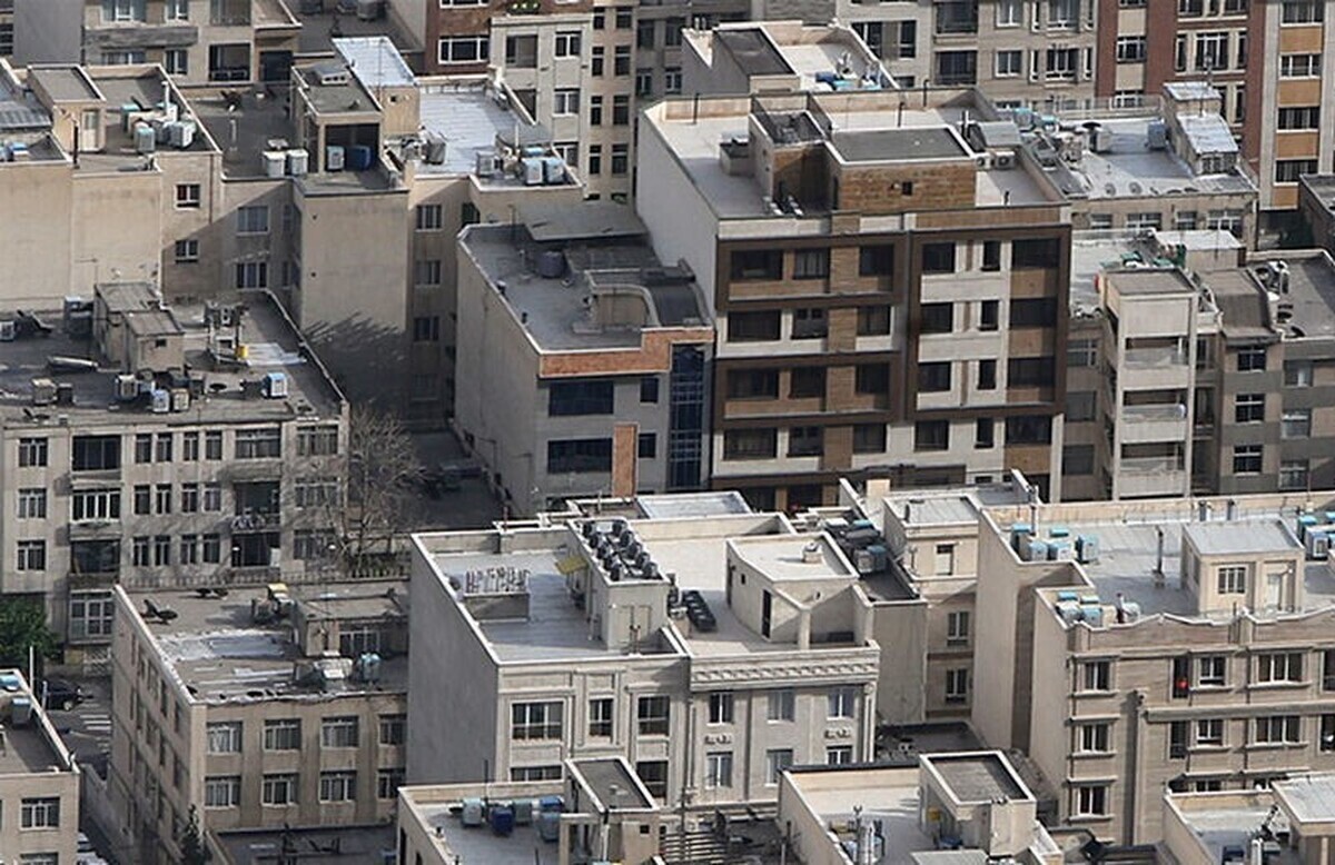 رئیس‌کل بانک مرکزی گفت: آخرین آمارها حاکی از آن است که توأمان با افزایش حجم معاملات، رشد قیمت در بازار مسکن به میزان مطلوبی کنترل شده است.