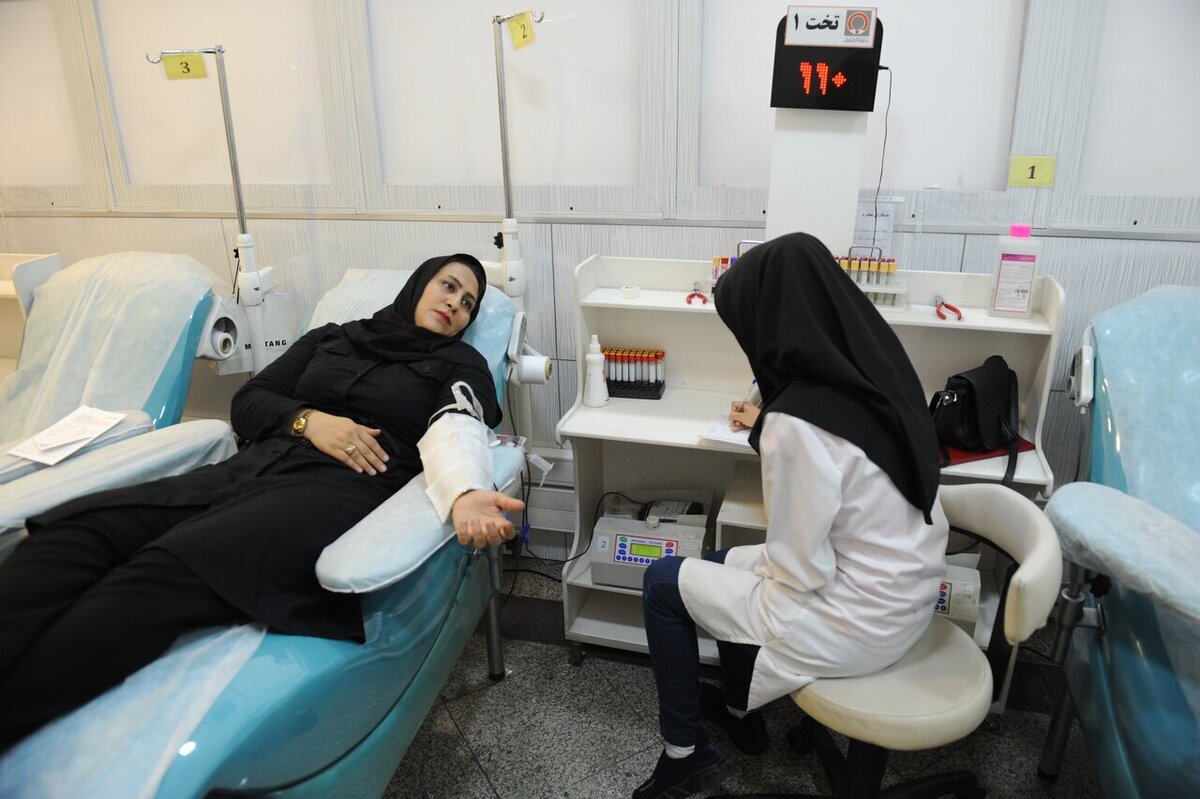 بانوان اهداکننده خون در دوماهه‌ نخست امسال با حضور در پایگاه‌های اهدای خون استان و اهدای خون یک هزار و ۶۴۴ نفری با رشد ۳۹ درصدی، مشارکت خوبی نسبت به مدت مشابه سال گذشته داشته‌اند.