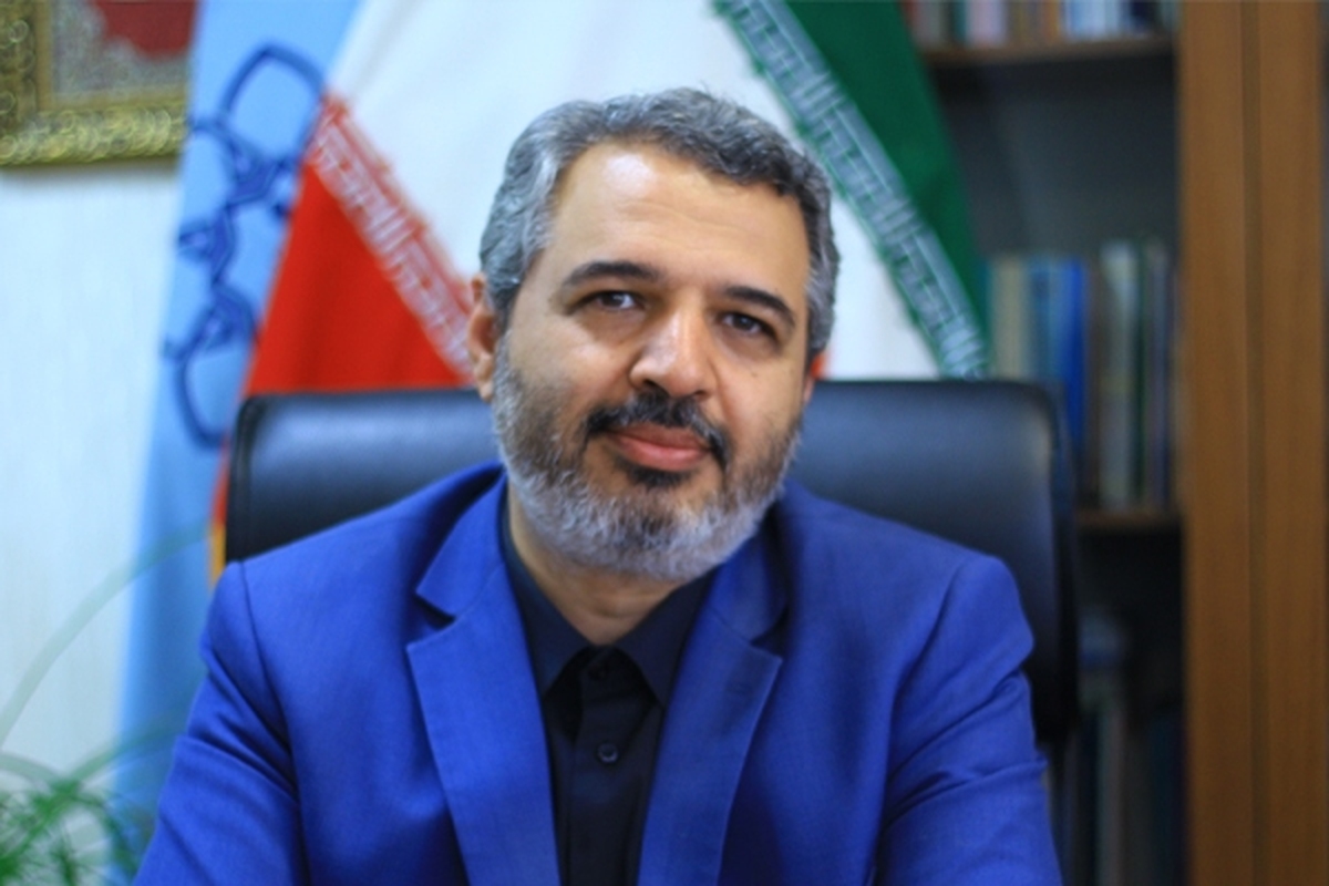 نایب رئیس شورای اسلامی شهر مشهد مقدس گفت: احداث سطح سوم تقاطع غیرهمسطح شهید فهمیده، جزو پروژه‌های اثرگذار و حائز اهمیت است که با با تکمیل و بهره‌برداری از آن، گره ترافیکی میدان شهید فهمیده هم برطرف می‌شود.