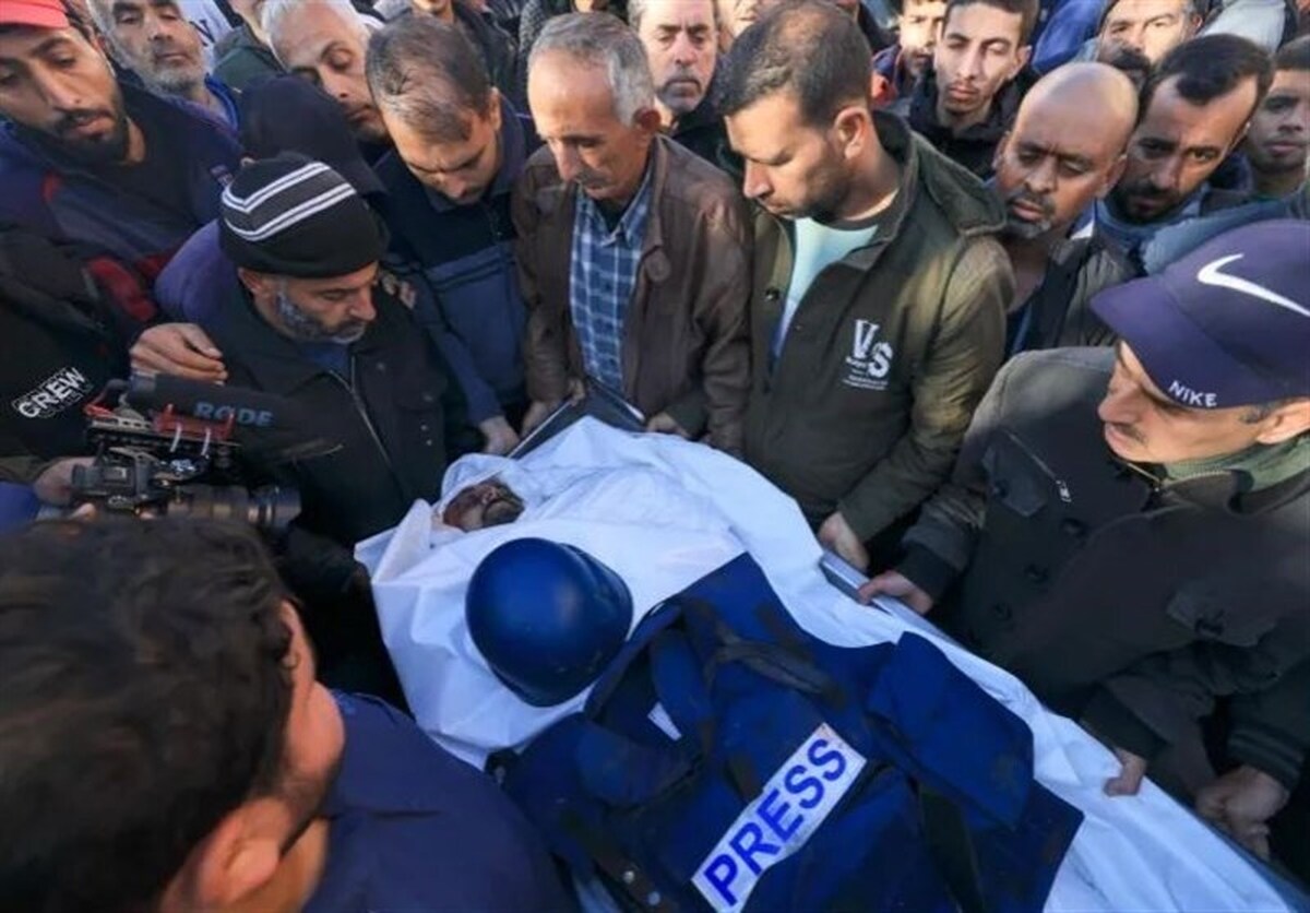 معاون زیارت و گردشگری سازمان فرهنگی شهرداری مشهد گفت: یکی از برنامه‌های ویژه در روز زیارتی امام‌رضا‌(ع) تشرف گروهی خبرنگاران مشهدی به‌نیابت از ۱۴۷ شهید خبرنگار غزه است.