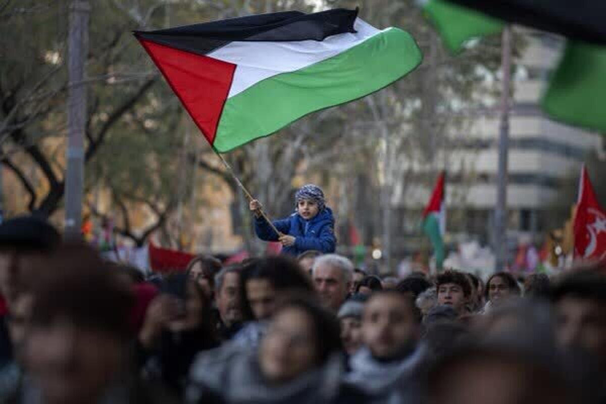 مقام‌های ارشد سه کشور اسپانیا، ایرلند و نروژ اعلام کردند که فلسطین را به عنوان یک کشور مستقل به رسمیت می‌شناسند.